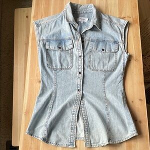 Frame Aerie Denim Button Front Top